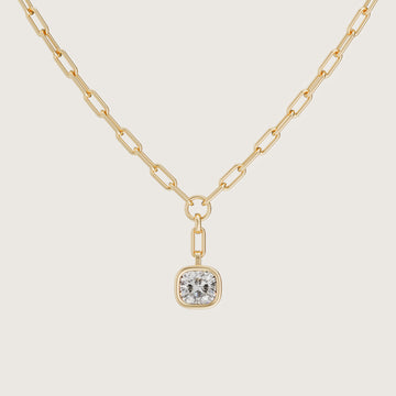 Iris_Yellow_Gold_Cushion_Pendant 