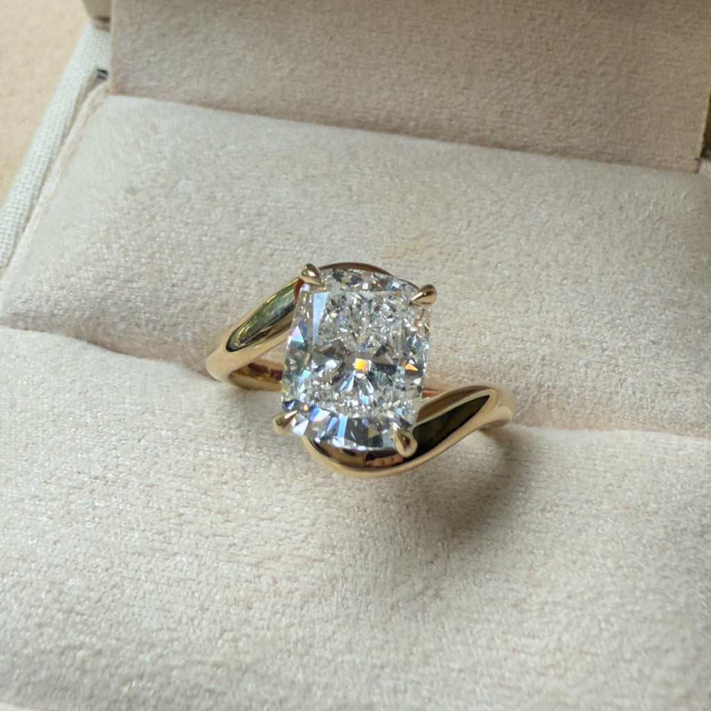 Isola_Elongated_Cushion_Diamond_Ring_14K_Yellow_Gold_Organic_Solitaire