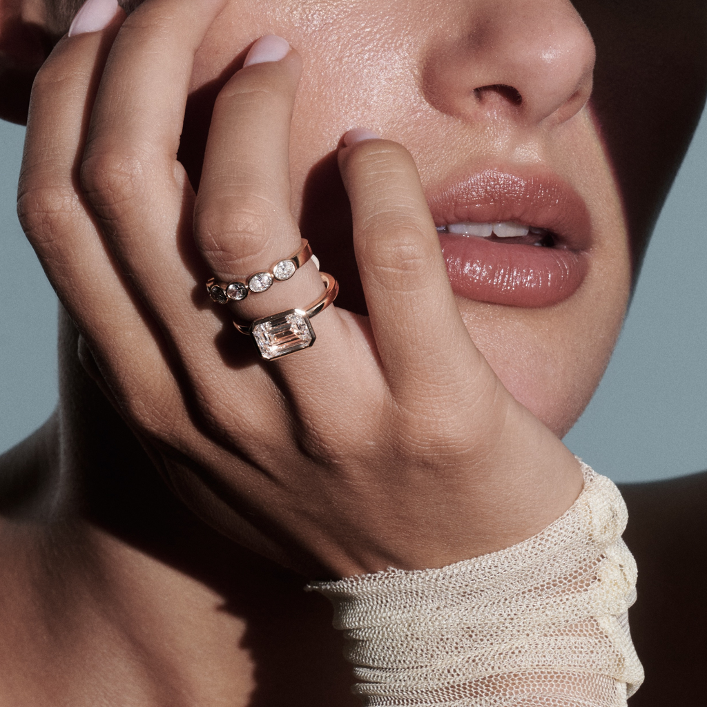 Cadre -  3.05ct East West Emerald Solitaire