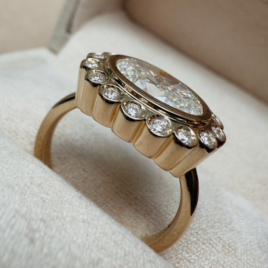 Glace Ring East West Oval Yellow Gold White Gold Platinum 