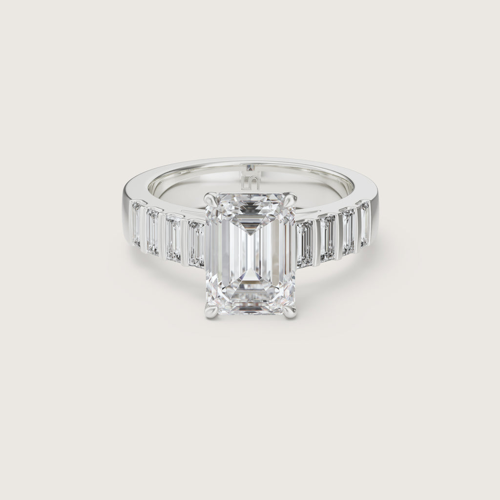 Lumi_Emerald_White_Gold_Platinum