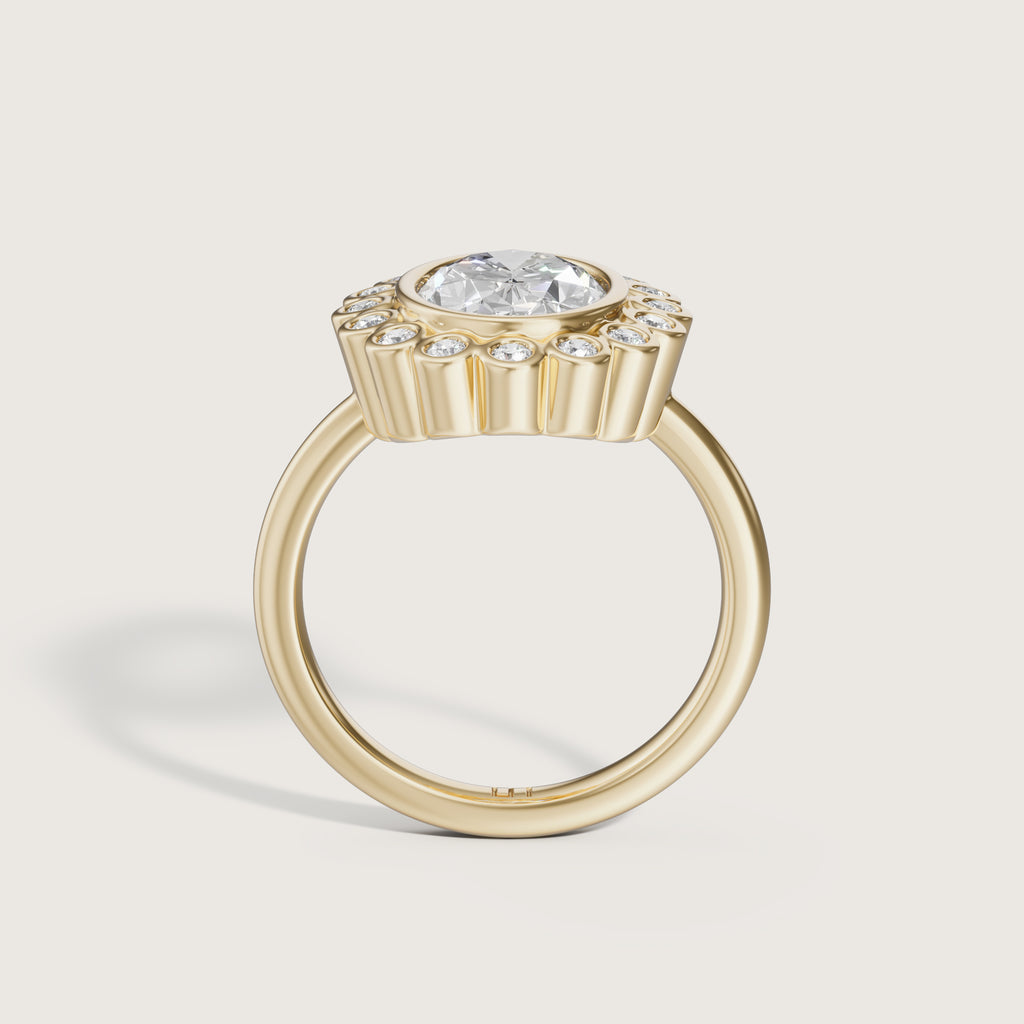 Deserta Oval Bezel Ring